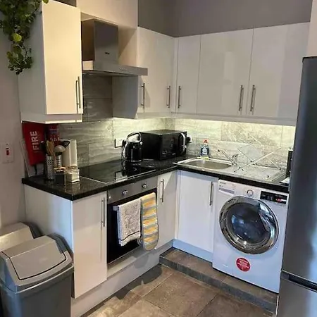 Central 1 Bedroom